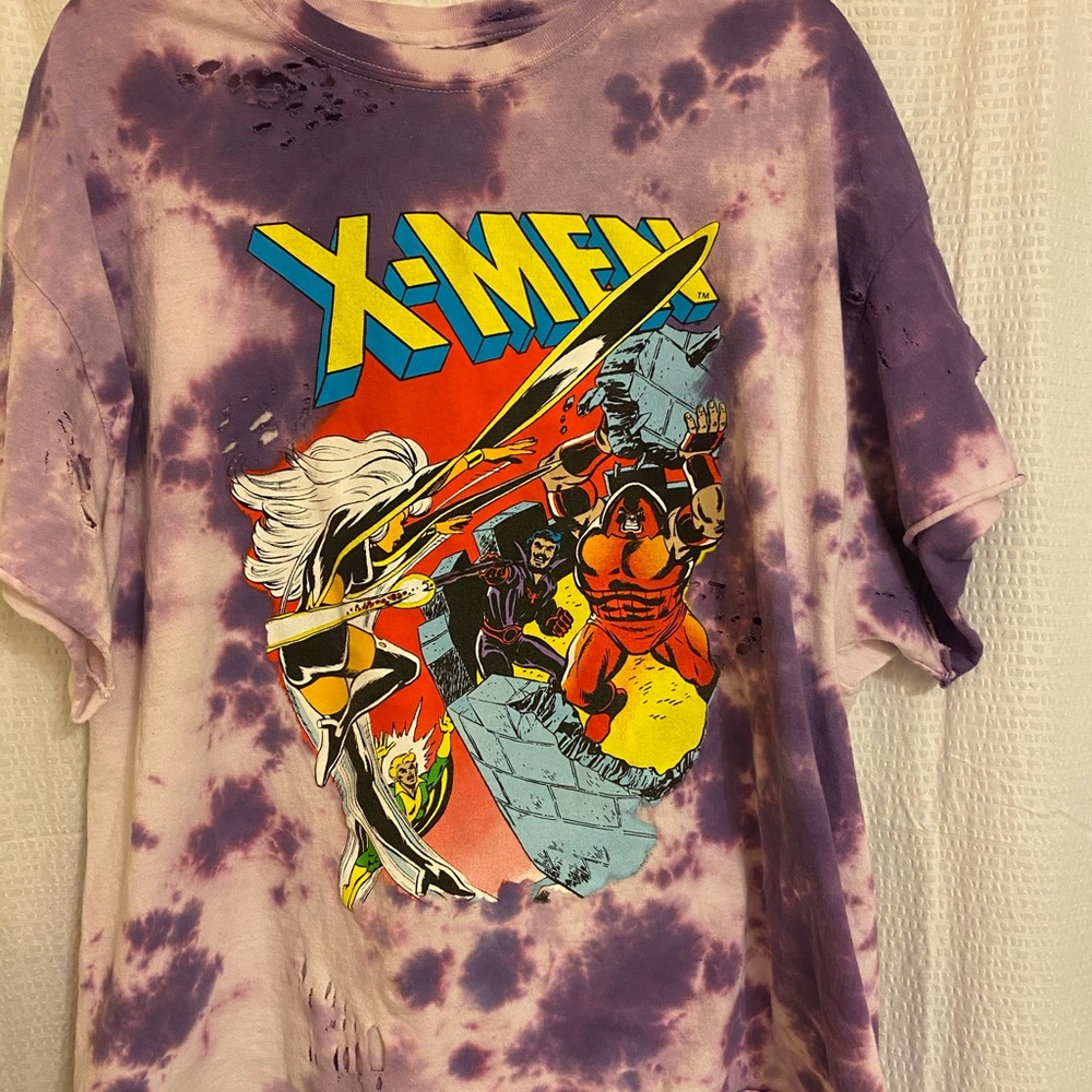 Oversized Distressed Marvel T-Shirt